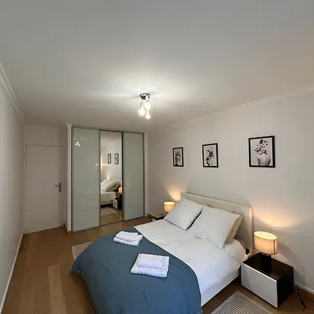 Apartment Cosy At Gates Of Paris